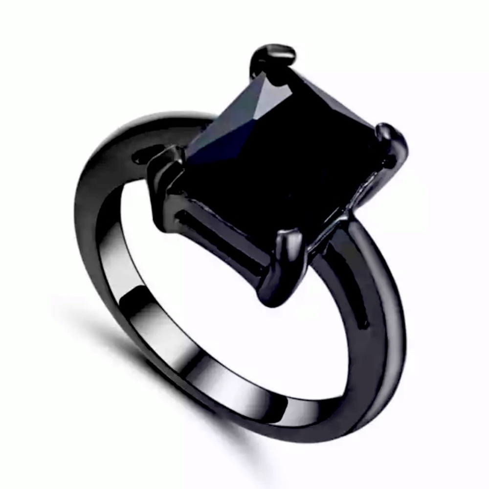 🌟Black sapphire ring